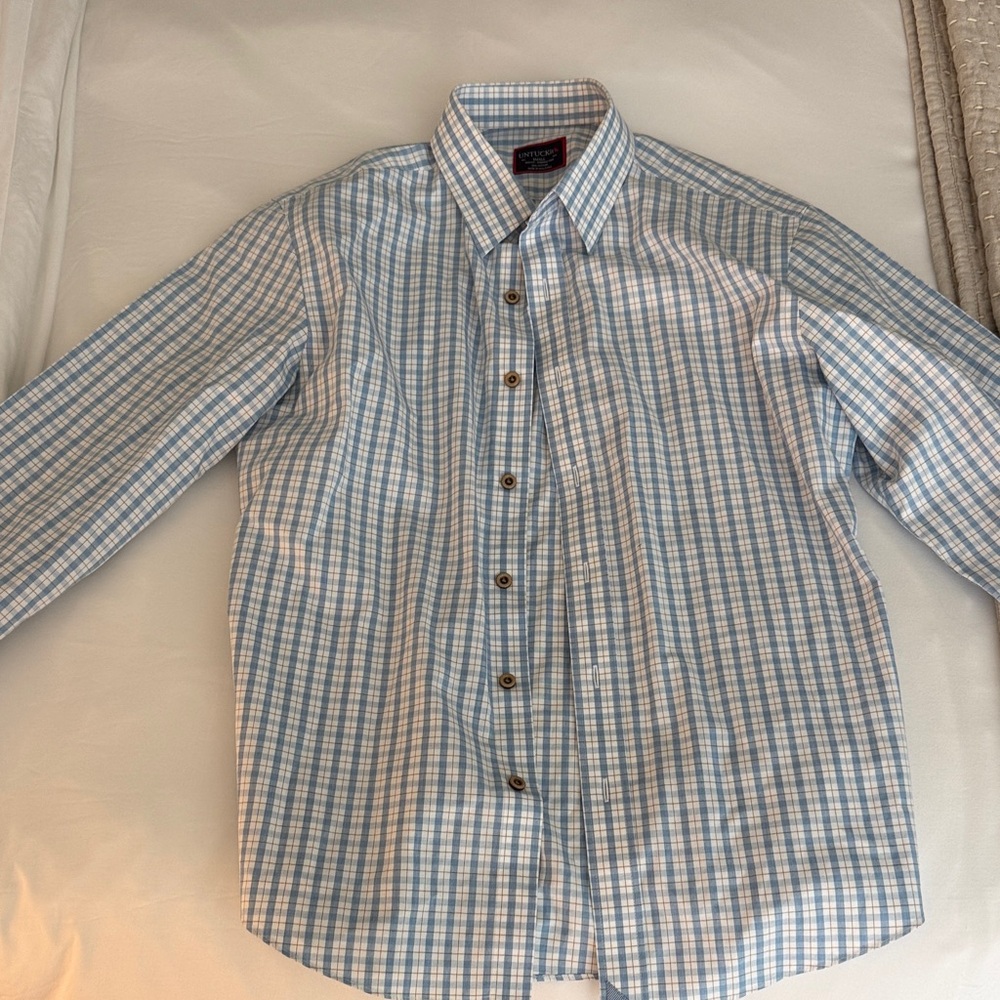 UNTUCKit Light Blue and White Plaid Men's Shirt